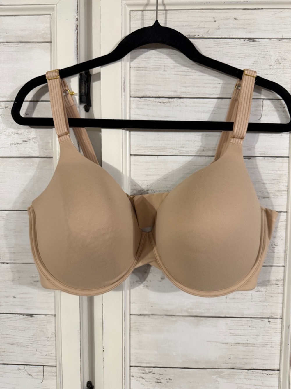 Joyspun Nude T-Shirt Bra 42D Full Coverage Smooth Cups